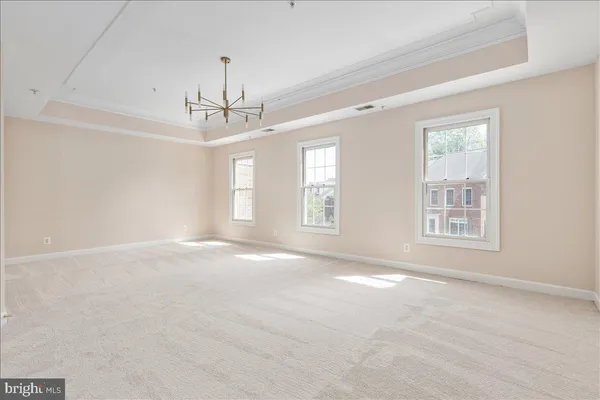$975,000 | 9602 Lagersfield Circle, Vienna, VA 22181
