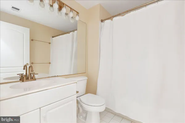 $975,000 | 9602 Lagersfield Circle, Vienna, VA 22181