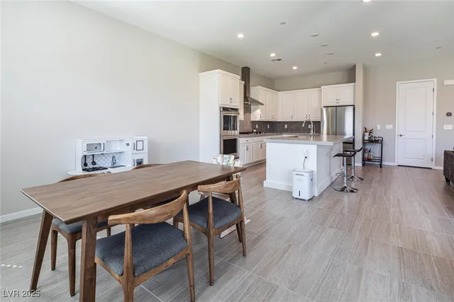 $2,820 | 832 Canonbury Street, Henderson, NV 89011