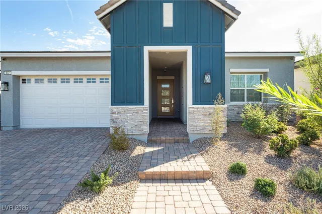 $2,820 | 832 Canonbury Street, Henderson, NV 89011