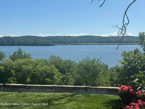 $750,000 | 135 Hudson Street, Glasco, NY 12432