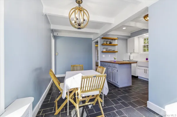 $899,000 | 1885 Washington Avenue, Seaford, NY 11783
