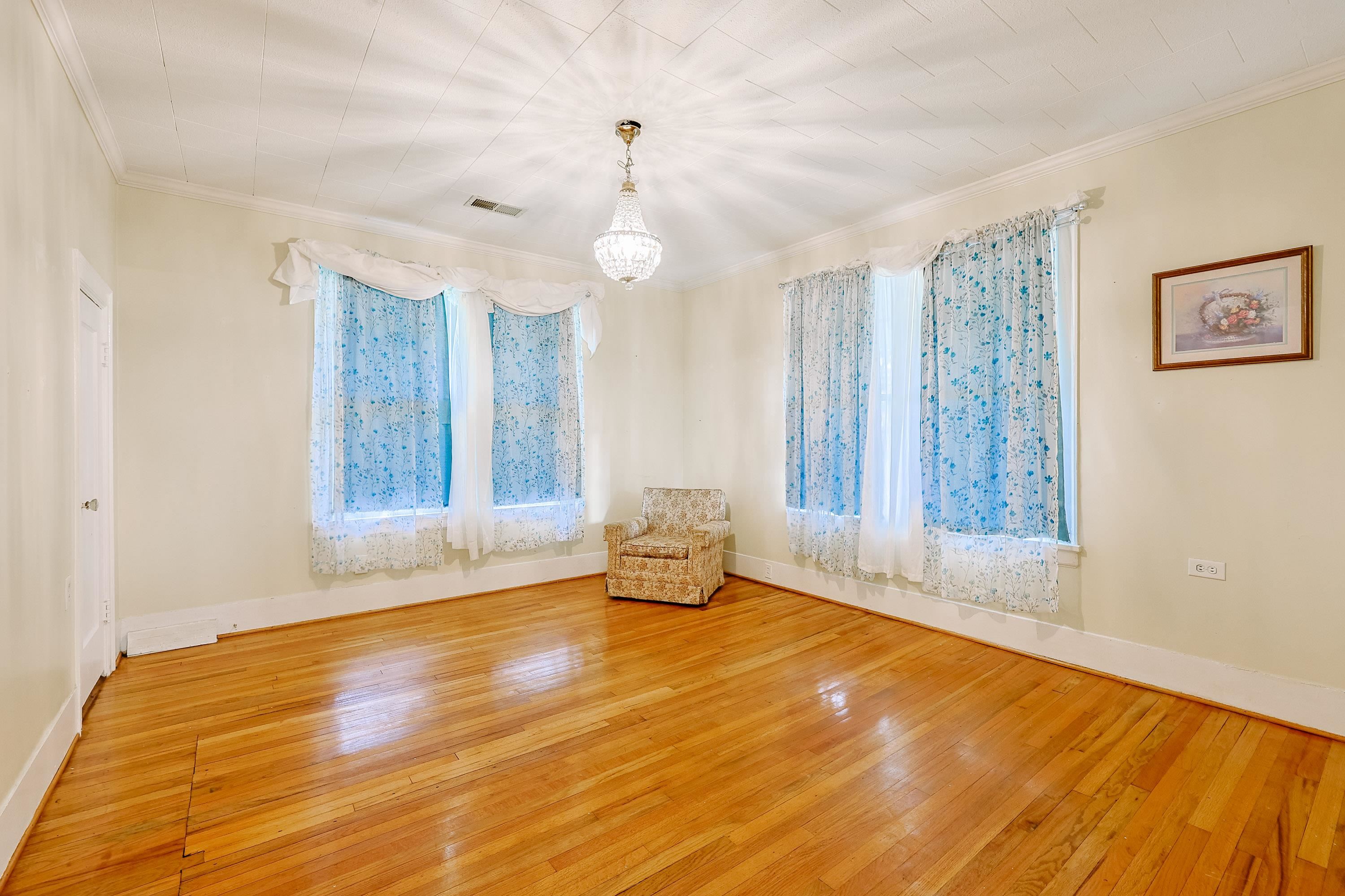305 North Main Street Hemingway, SC 29554 - Photo 12 of 37