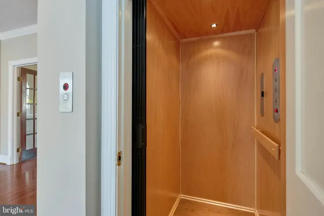 $2,499,700 | 6830 Clifton Road, Clifton, VA 20124