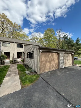 $2,500 | 132 Farmington Chase Crescent, Unit 132, Farmington, CT 06032