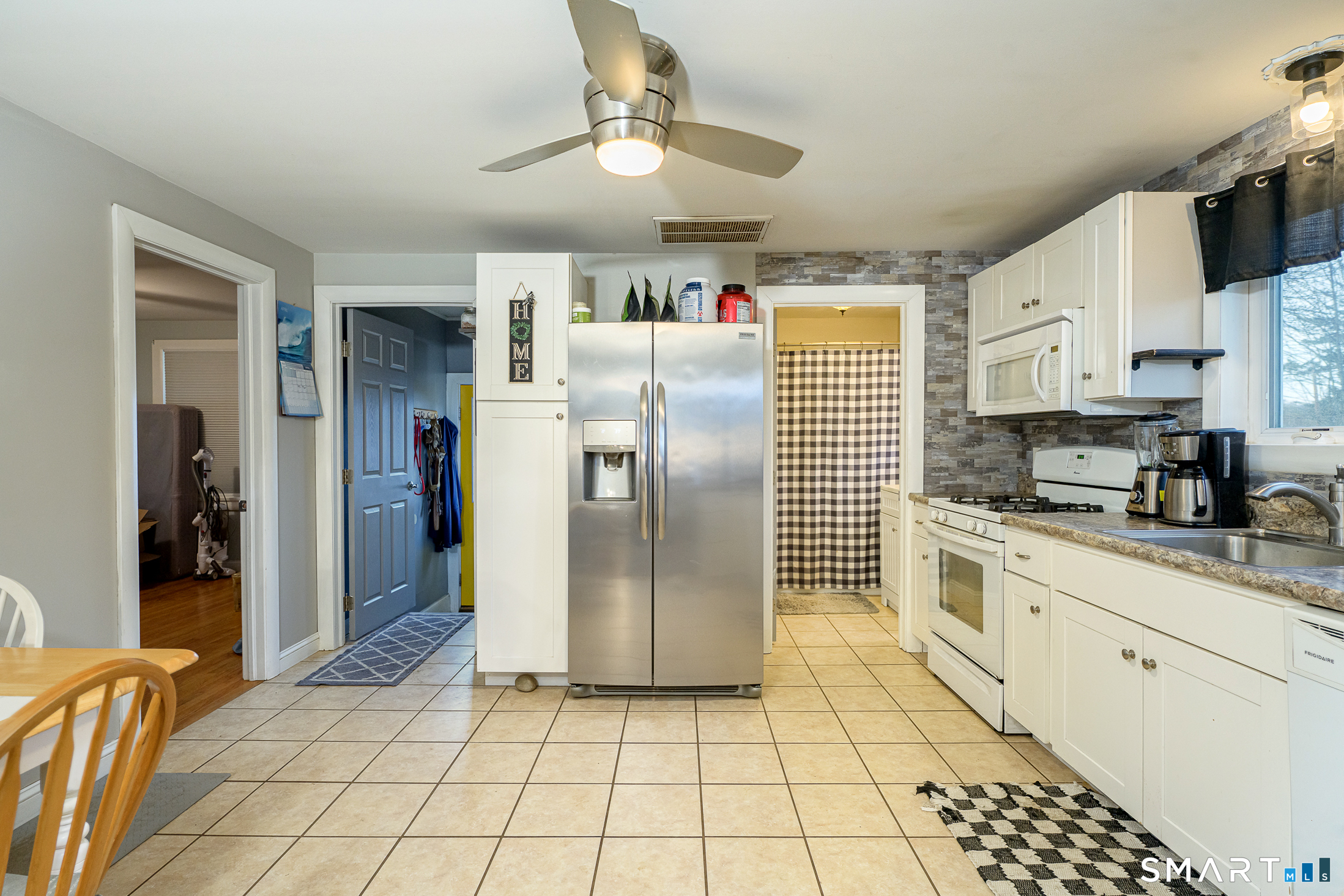 14 Walnut Street Killingly, CT 06239 - Photo 23 of 35