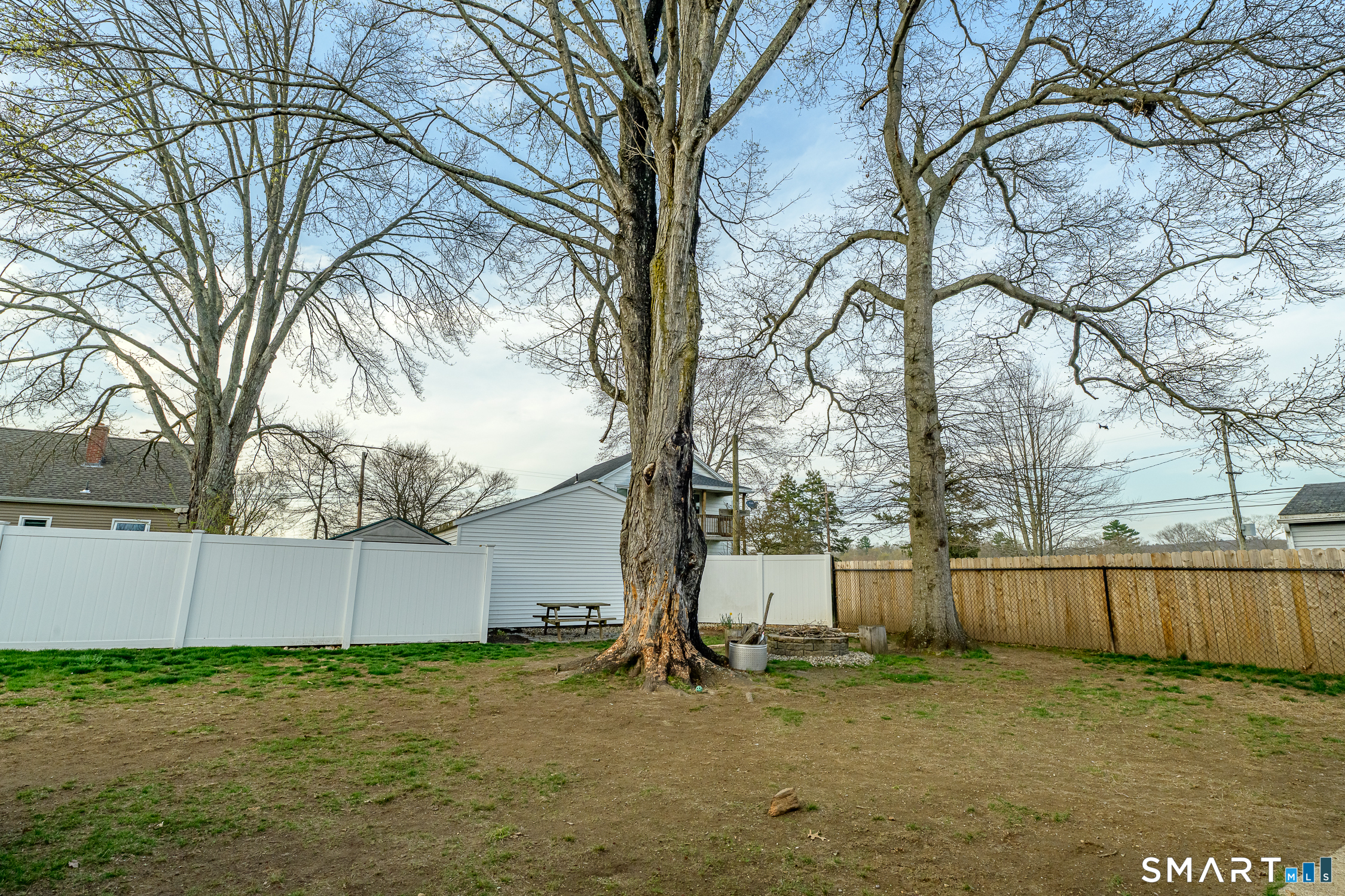 14 Walnut Street Killingly, CT 06239 - Photo 10 of 35