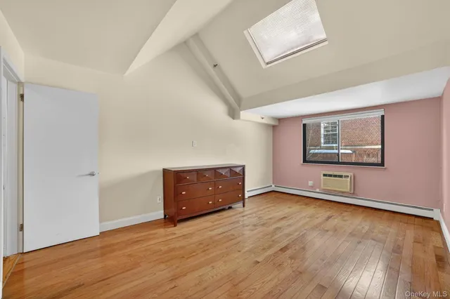 $565,000 | 15 Greenridge Avenue, Unit 25F, White Plains, NY 10605