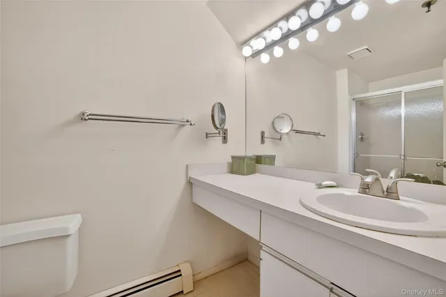 $565,000 | 15 Greenridge Avenue, Unit 25F, White Plains, NY 10605