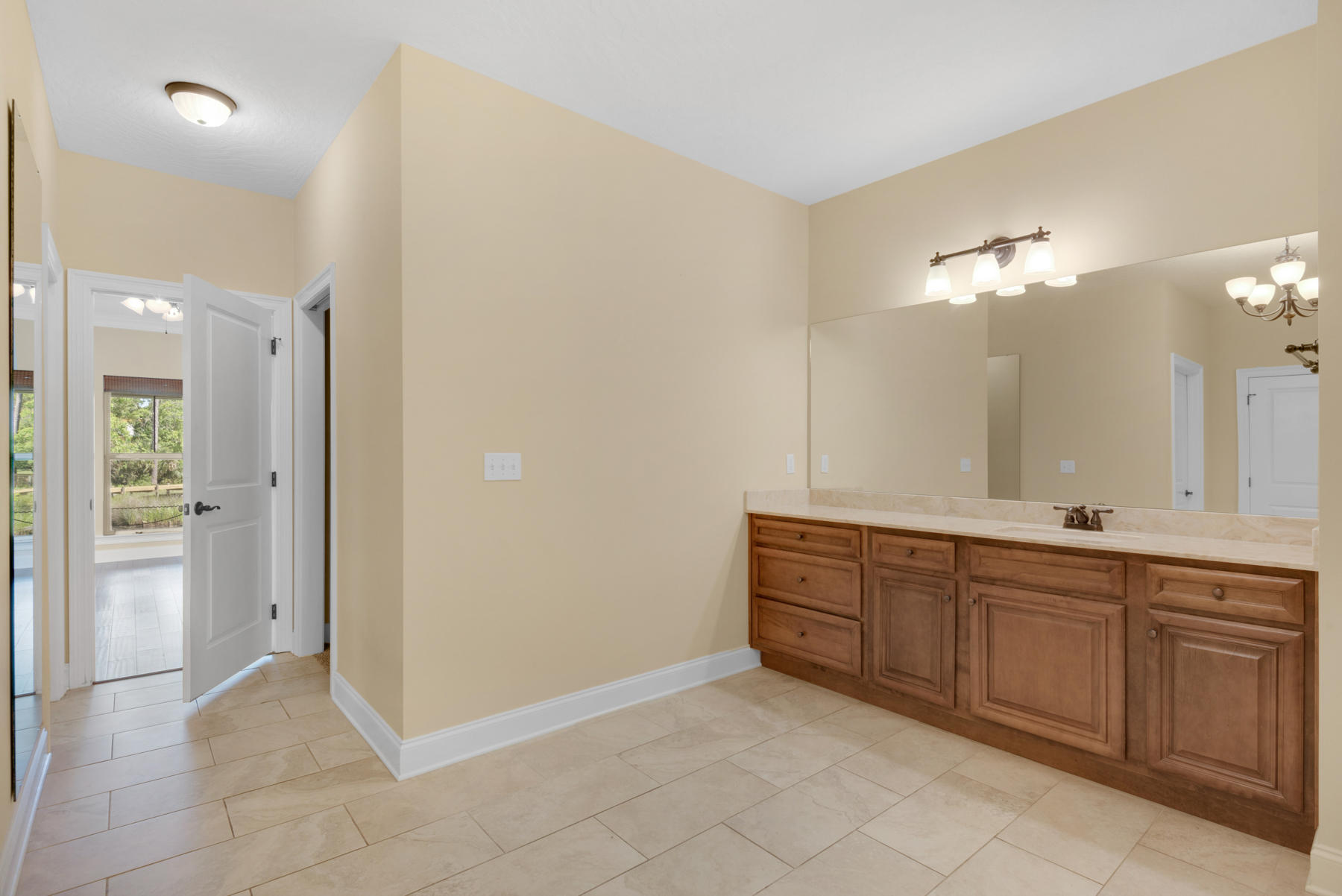 59 Ferry Road Northeast Fort Walton Beach, FL 32548 - Photo 21 of 38 59 Ferry Rd NE_20190423_133
