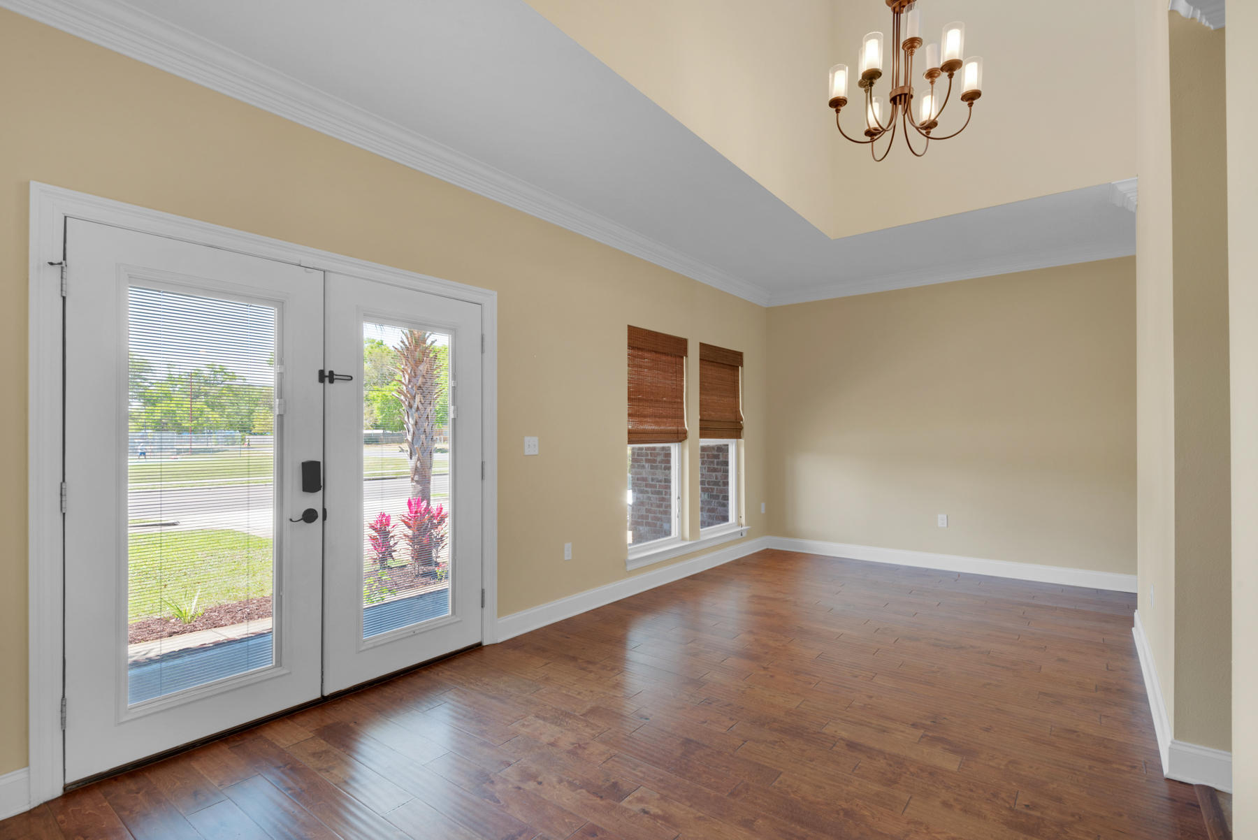 59 Ferry Road Northeast Fort Walton Beach, FL 32548 - Photo 4 of 38 59 Ferry Rd NE_20190423_048