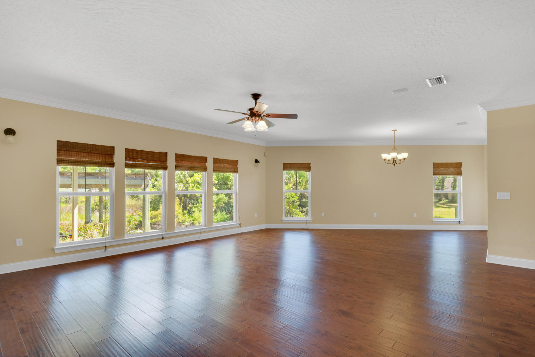 59 Ferry Road Northeast Fort Walton Beach, FL 32548 - Photo 8 of 38 59 Ferry Rd NE_20190423_068