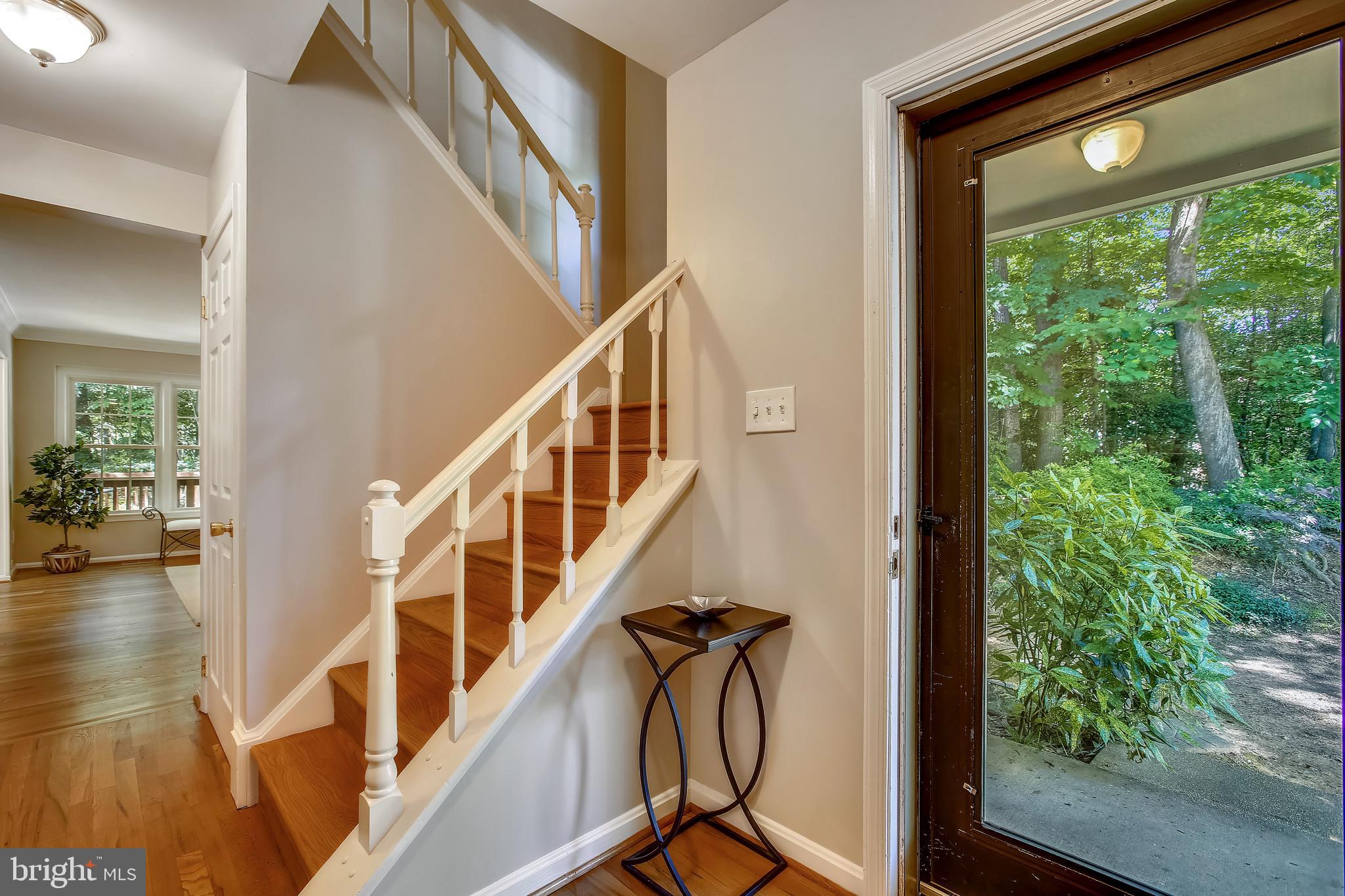 2180 Pond View Court Reston, VA 20191 - Photo 2 of 35 Spacious foyer, covered porch