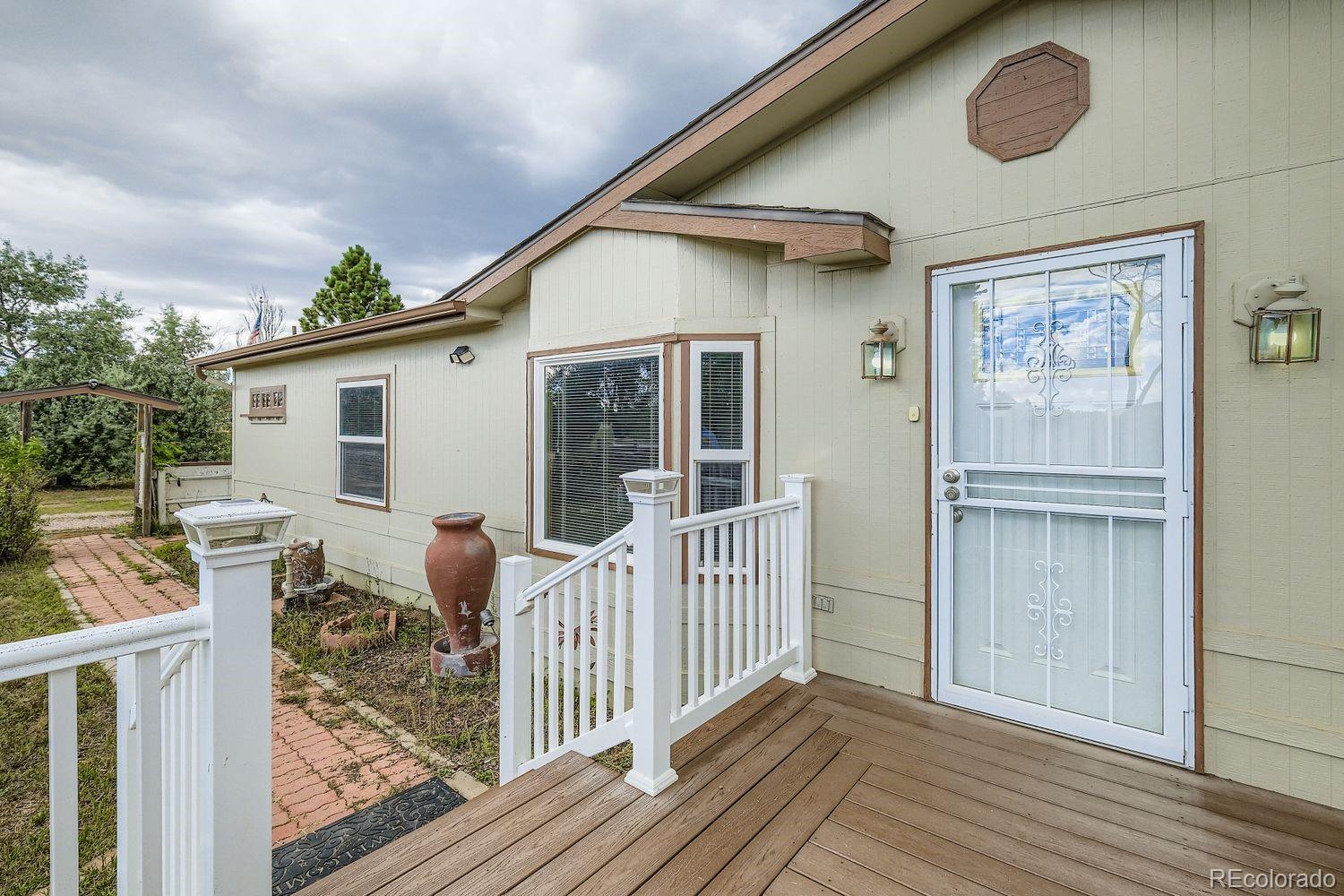 3475 Hoofprint Road Peyton, CO 80831 - Photo 3 of 28 Gallery Image 3