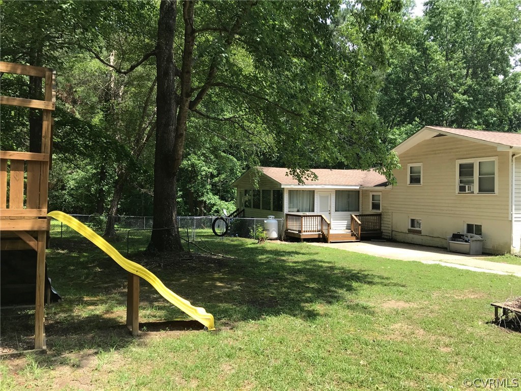 13112 Pole Run Road Disputanta, VA 23842 - Photo 3 of 12 Gallery Image 3