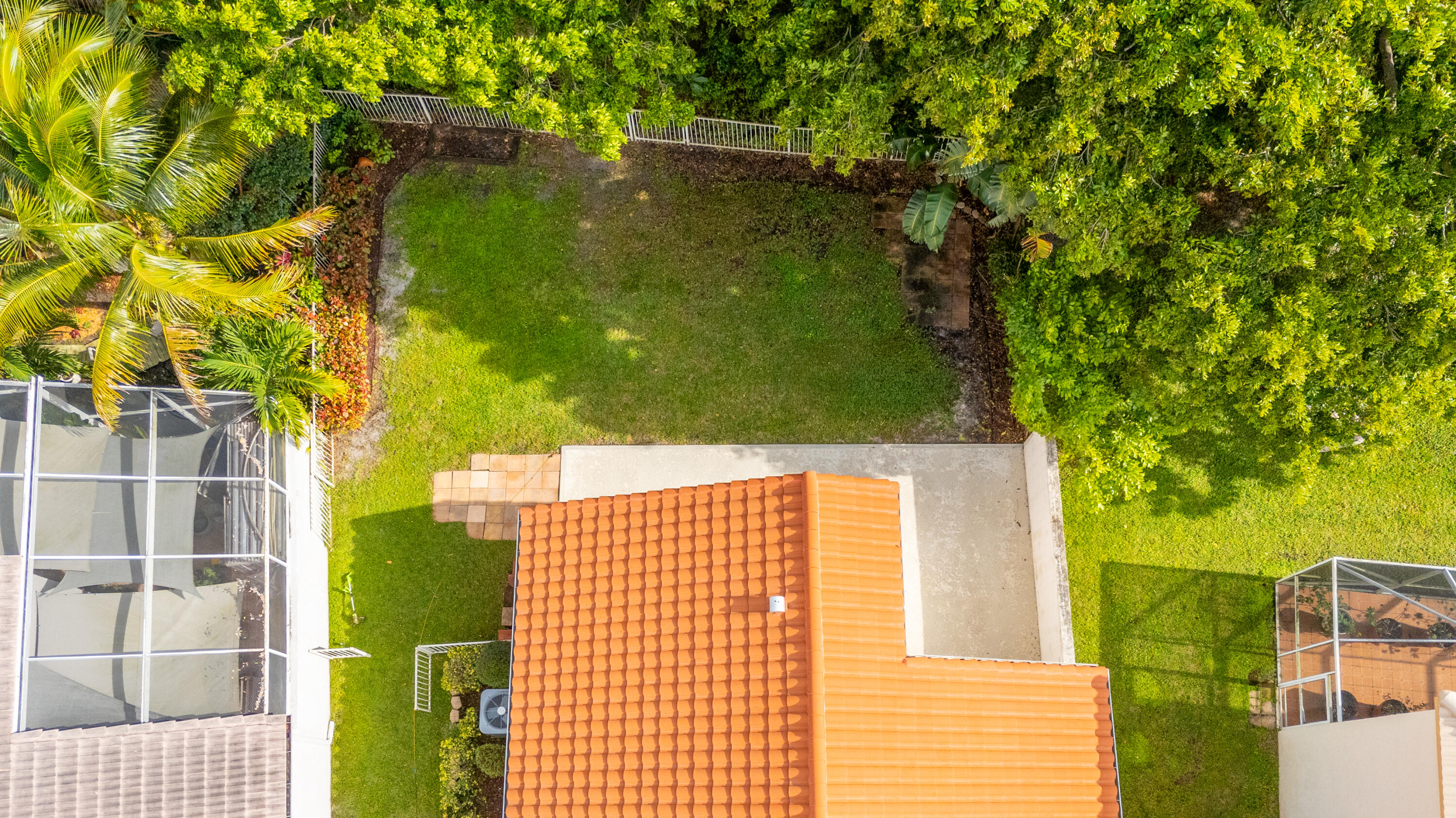 7469 Kingsley Court Lake Worth, FL 33467 - Photo 3 of 41 DJI_20251219103450_0283_D