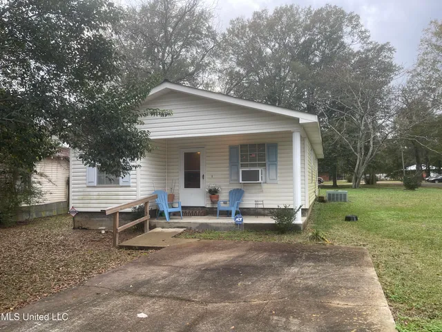 $66,000 | 226 Avalon Street, Brookhaven, MS 39601