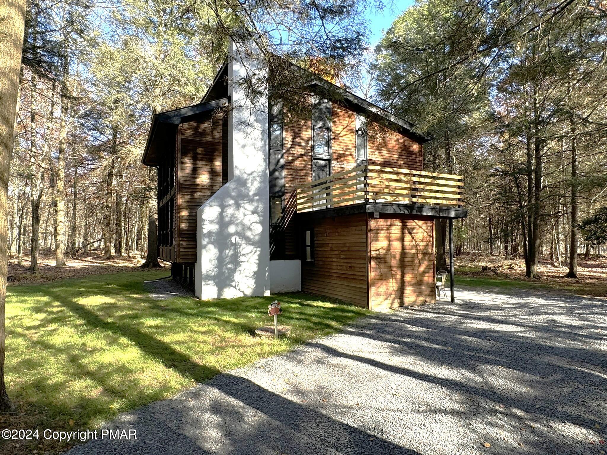 156 Pocono Road Albrightsville, PA 18210 - Photo 5 of 37 1Exterior6