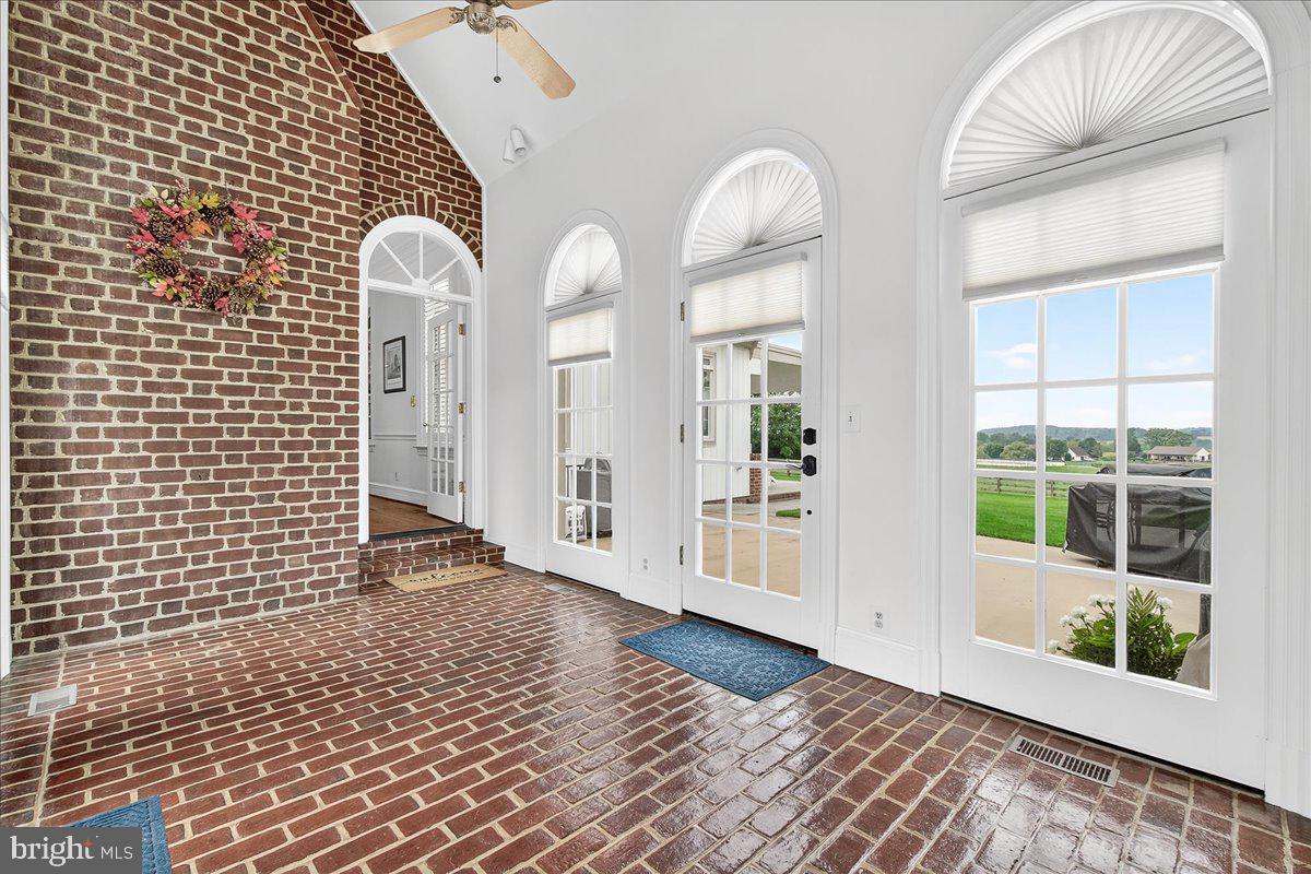 9522 Bessie Clemson Road Union Bridge, MD 21791 - Photo 19 of 107 Conservatory