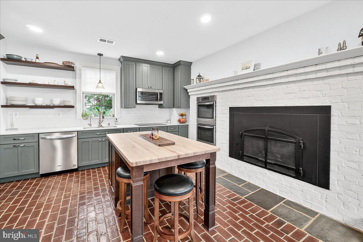 9522 Bessie Clemson Road Union Bridge, MD 21791 - Photo 25 of 107 Kitchen