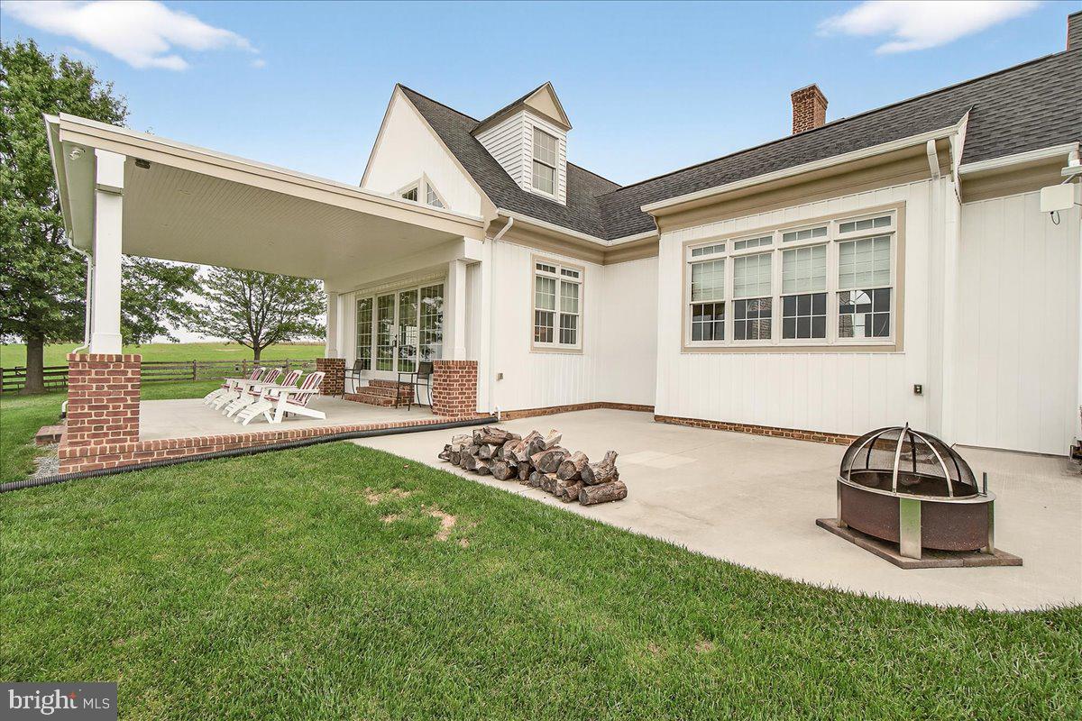 9522 Bessie Clemson Road Union Bridge, MD 21791 - Photo 32 of 107 a front view of a house with a yard