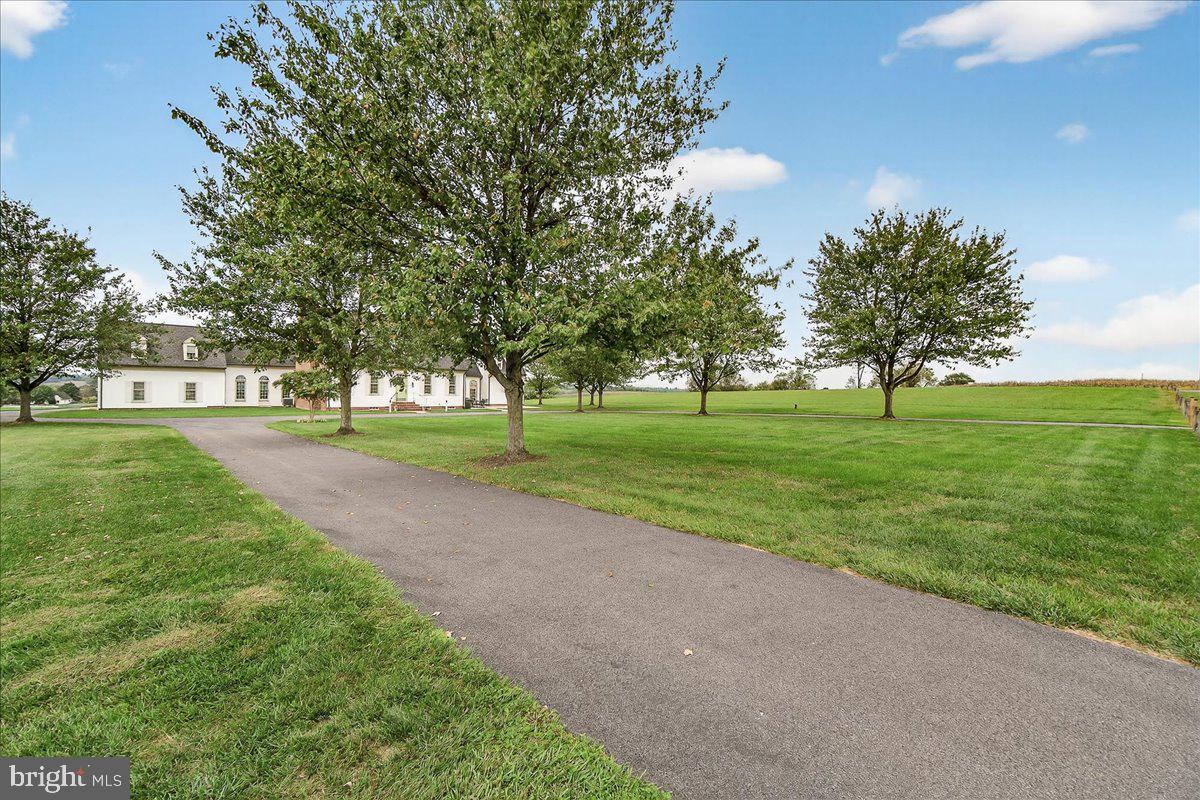 9522 Bessie Clemson Road Union Bridge, MD 21791 - Photo 5 of 107 Circle Driveway