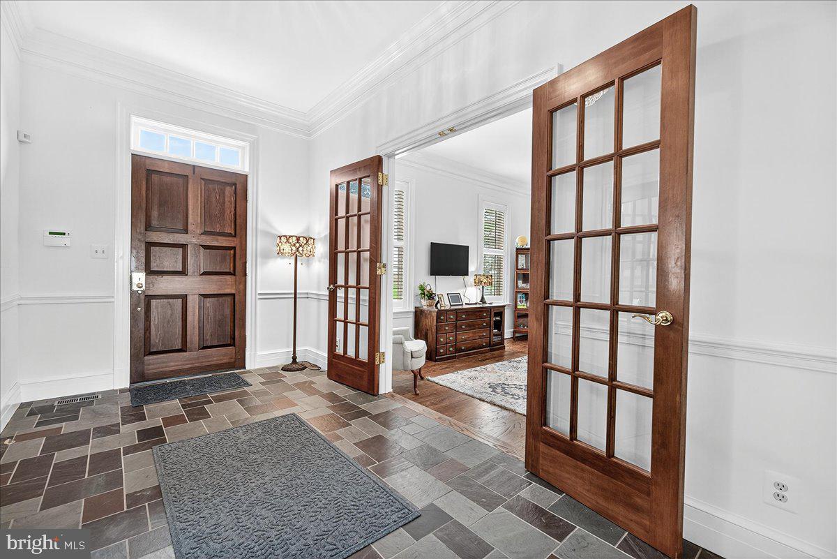 9522 Bessie Clemson Road Union Bridge, MD 21791 - Photo 9 of 107 Foyer