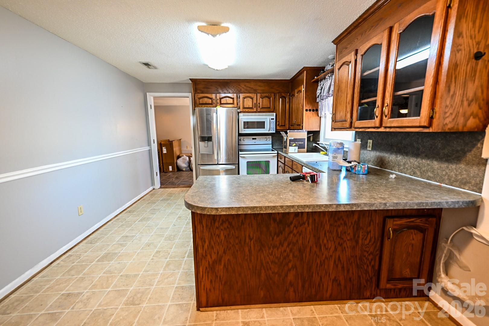 1113 Pecan Street Conover, NC 28613 - Photo 6 of 21