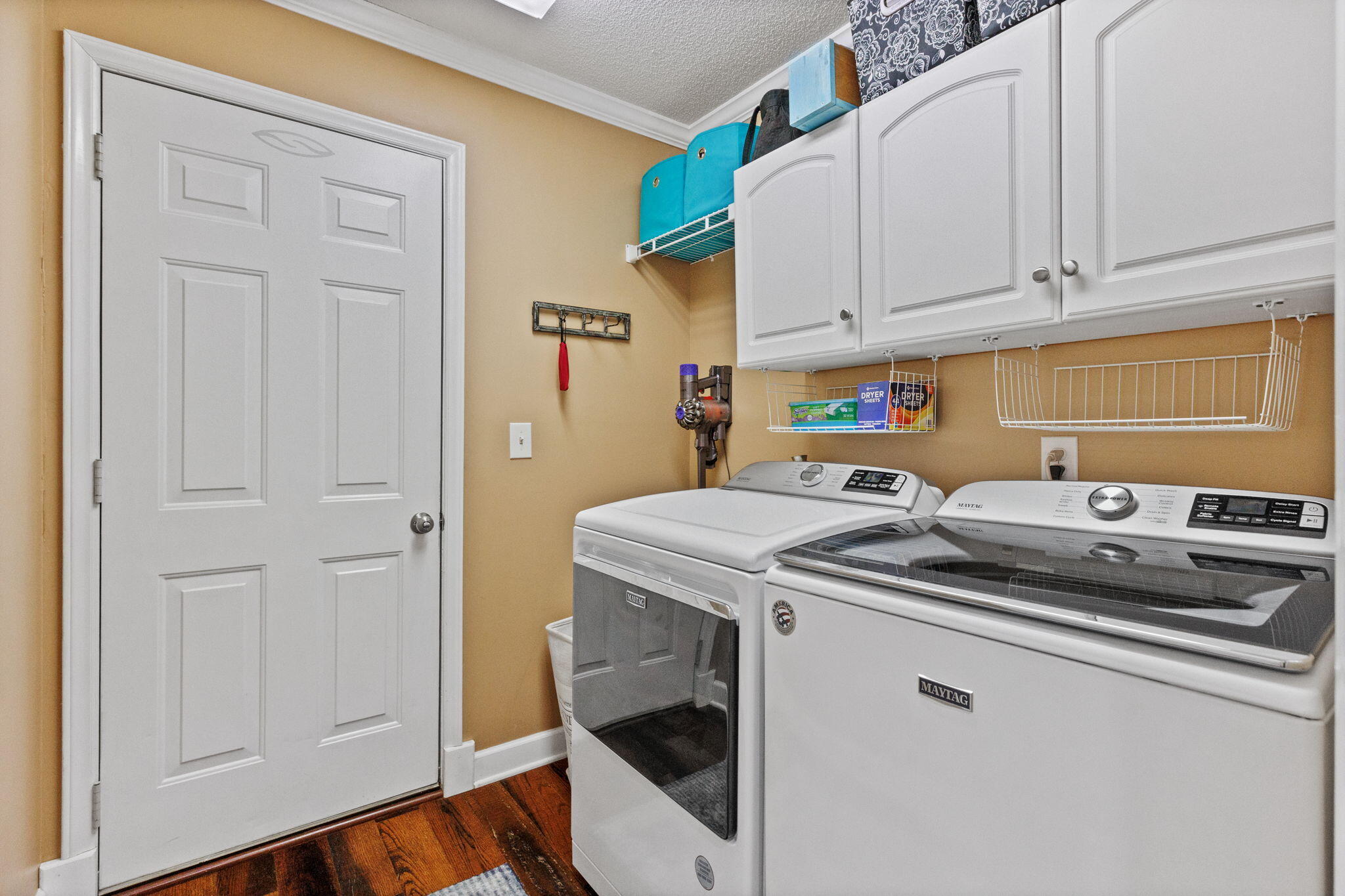 1103 Hillendale Road Gray, TN 37615 - Photo 11 of 46 12-web-or-mls-217A6508