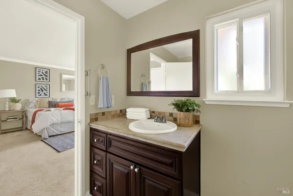 $525,000 | 442 Yellowstone Drive, Vacaville, CA 95687