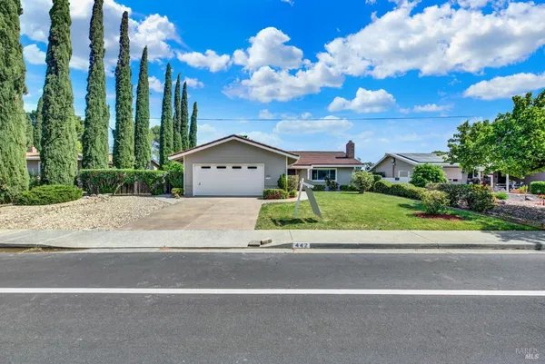 $525,000 | 442 Yellowstone Drive, Vacaville, CA 95687
