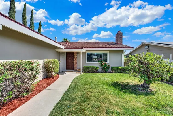 $525,000 | 442 Yellowstone Drive, Vacaville, CA 95687