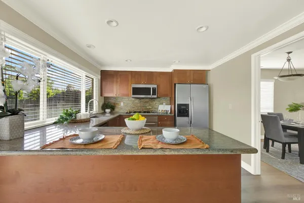 $525,000 | 442 Yellowstone Drive, Vacaville, CA 95687