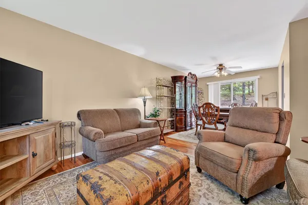 $529,000 | 5 Regelski Drive, Florida, NY 10921