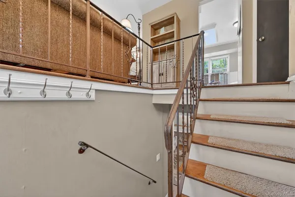 $529,000 | 5 Regelski Drive, Florida, NY 10921