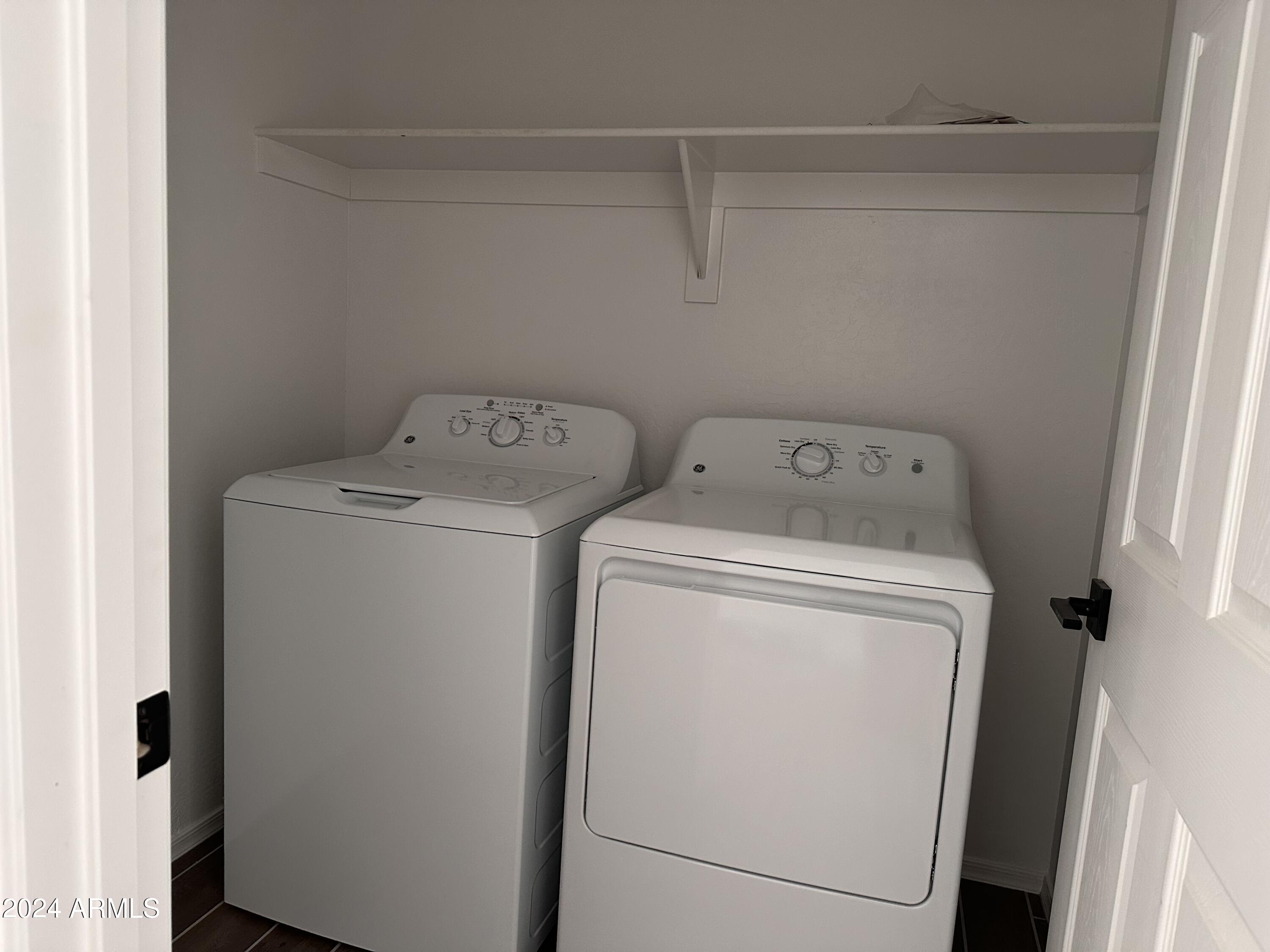 24092 West Pecan Road Buckeye, AZ 85326 - Photo 10 of 27 9-Laundry room