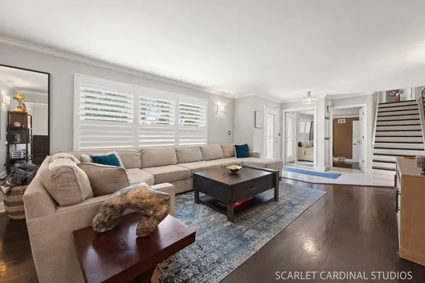 $749,000 | 350 Meadowlark Road, Bloomingdale, IL 60108