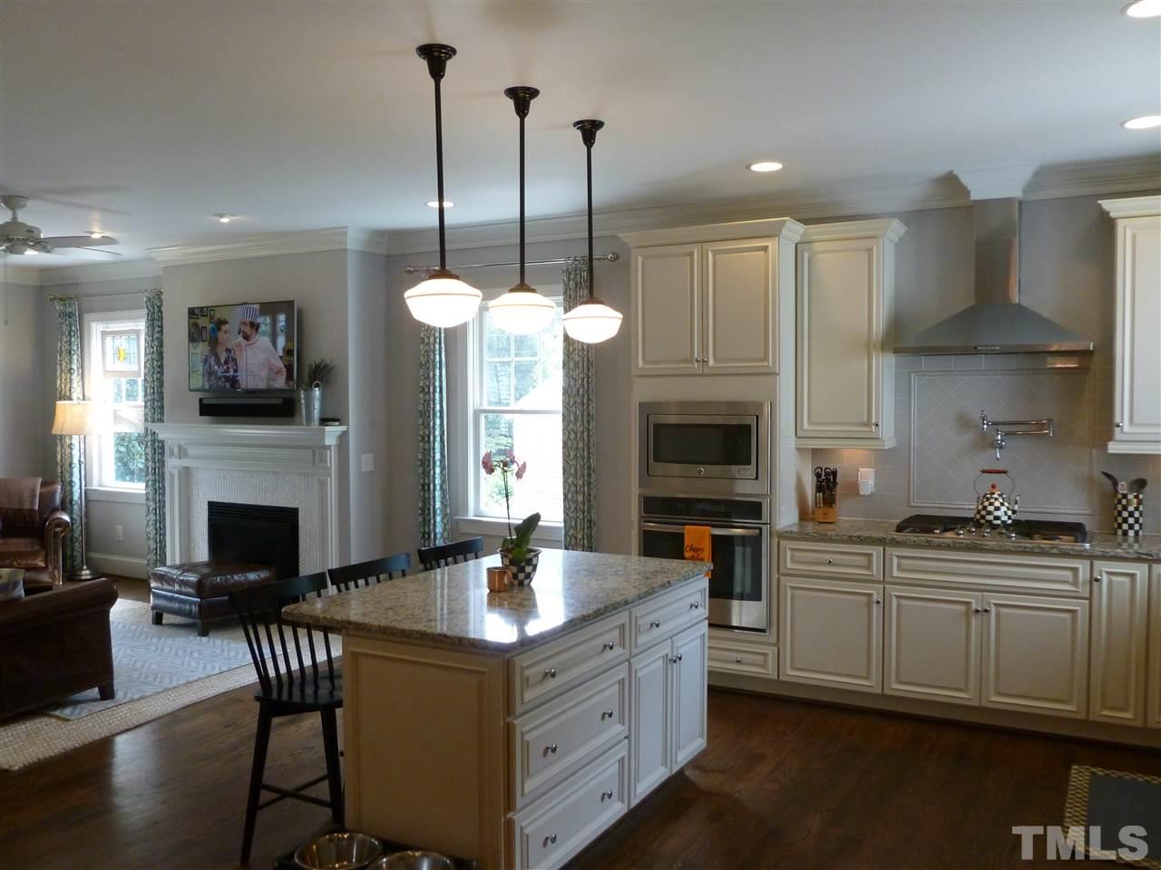 615 Brooks Avenue Raleigh, NC 27607 - Photo 5 of 30