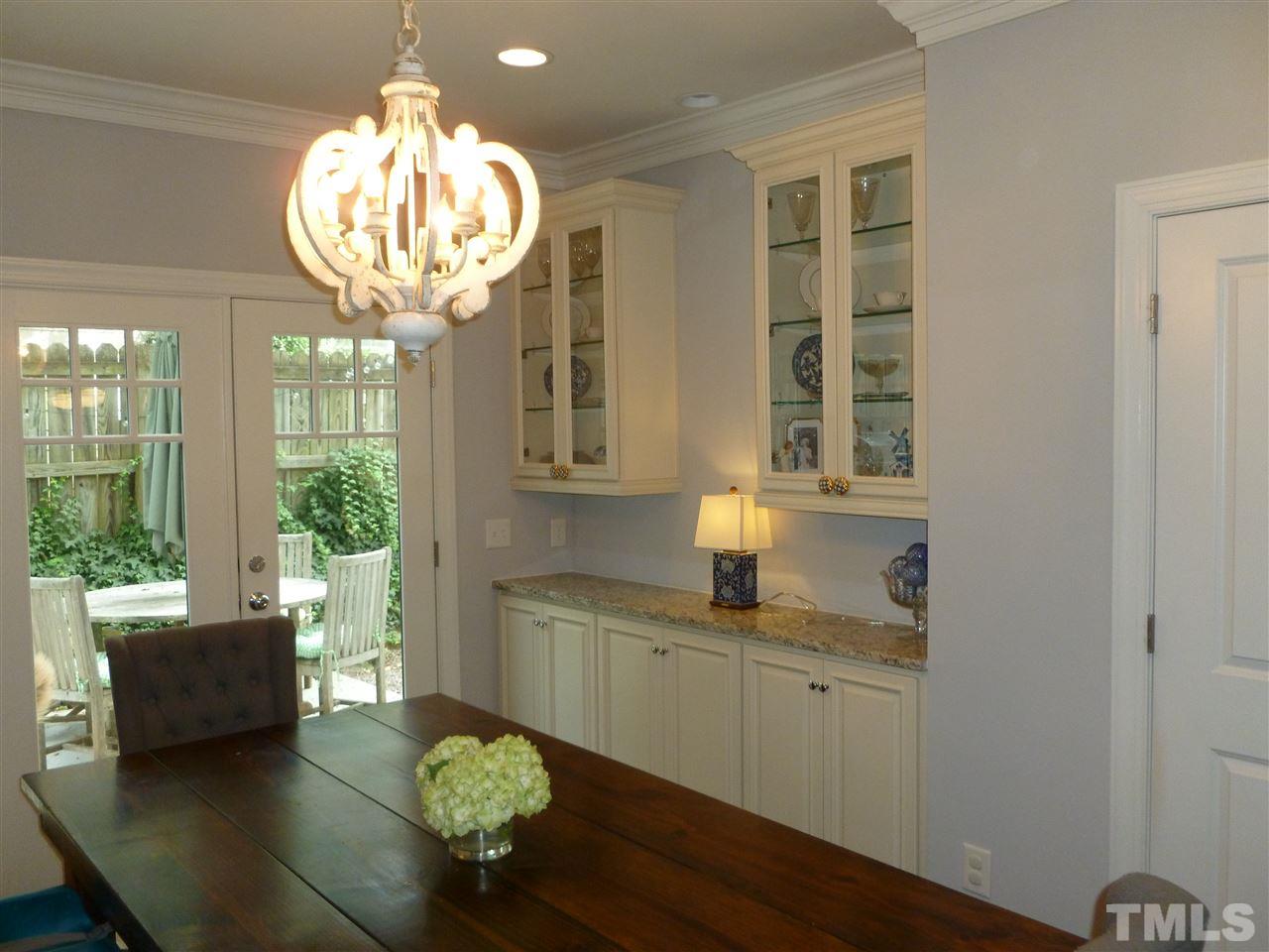 615 Brooks Avenue Raleigh, NC 27607 - Photo 8 of 30