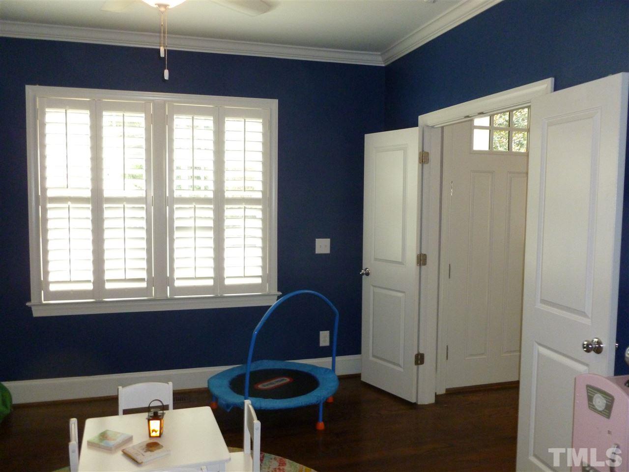 615 Brooks Avenue Raleigh, NC 27607 - Photo 9 of 30