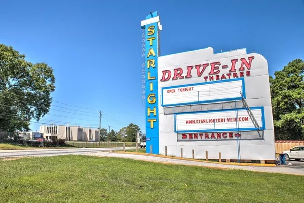 $569,900 | 109 Southview Drive, Ellenwood, GA 30294