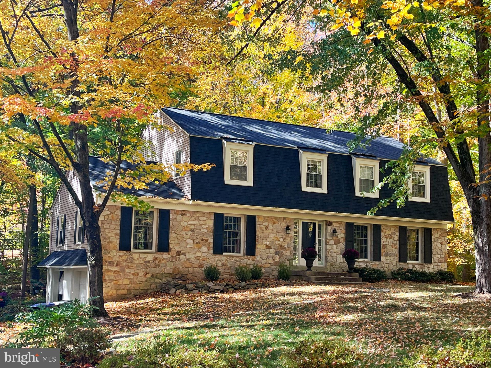 6 Spruce Road Malvern, PA 19355 - Photo 1 of 44 Gallery Image 1