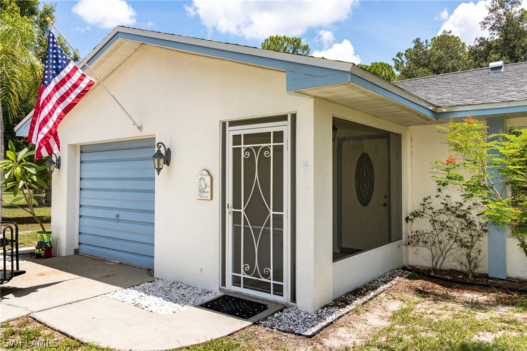 15071 Orange River Road Fort Myers, FL 33905 - Photo 4 of 34 Gallery Image 4