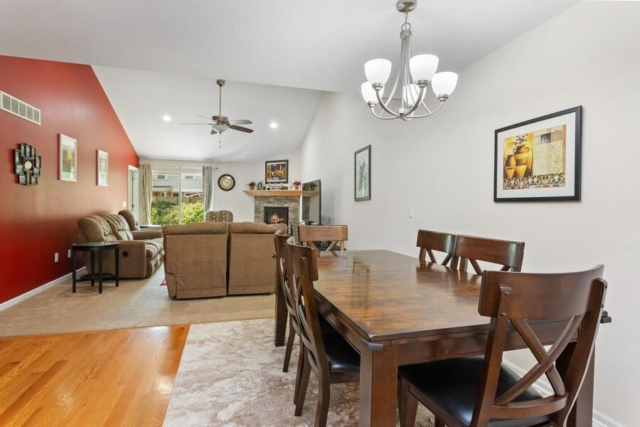 2570 Holiday House Road St. Joseph, MI 49085 - Photo 6 of 17 06_2570HolidayHouse13Road_2_DiningRoom_L