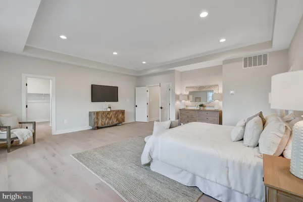 $2,362,500 | 1429 Spring Vale Avenue, McLean, VA 22101