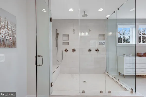 $2,362,500 | 1429 Spring Vale Avenue, McLean, VA 22101