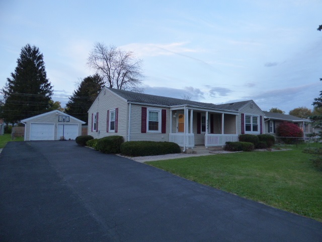 6404 West Taylor Road Muncie, IN 47304 - Photo 1 of 12 Gallery Image 1