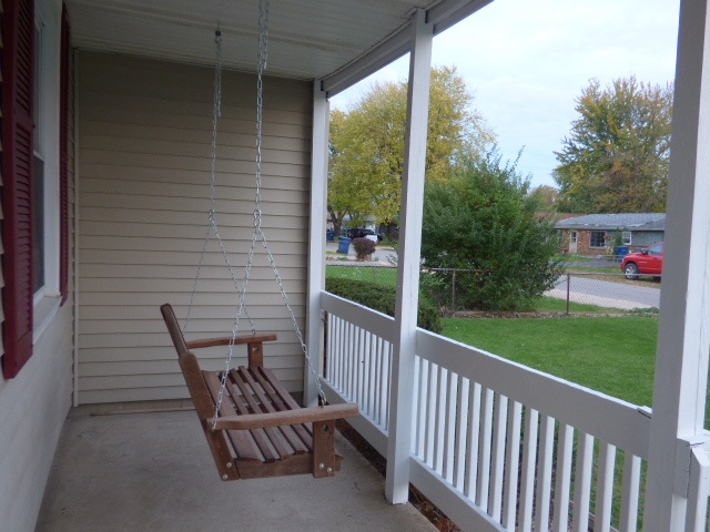 6404 West Taylor Road Muncie, IN 47304 - Photo 5 of 12 Gallery Image 5