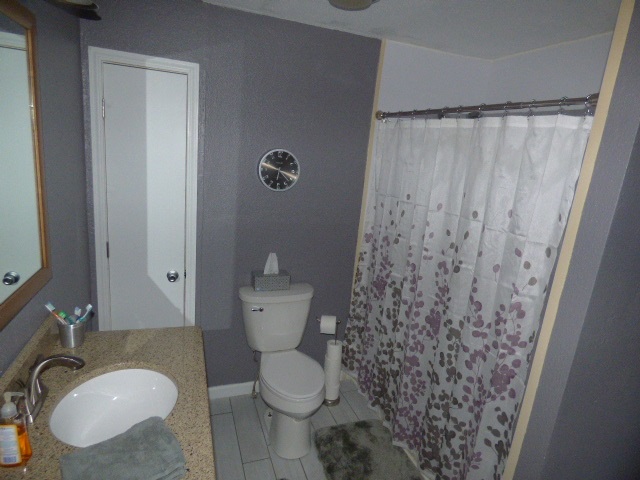 6404 West Taylor Road Muncie, IN 47304 - Photo 9 of 12 Gallery Image 9