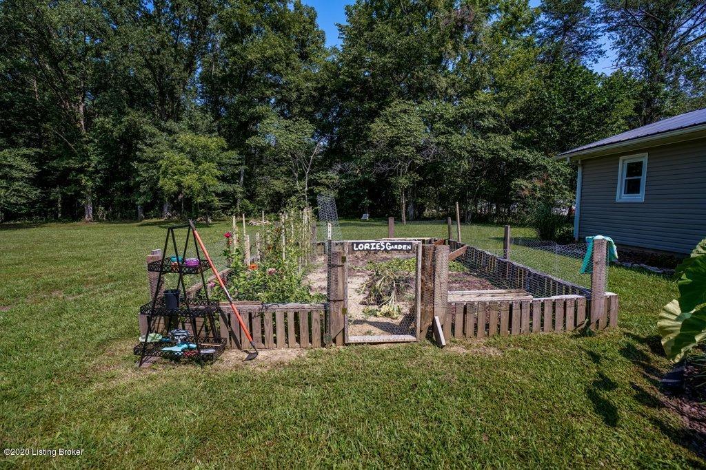 315 White Run Road Shepherdsville, KY 40165 - Photo 27 of 34 Yard